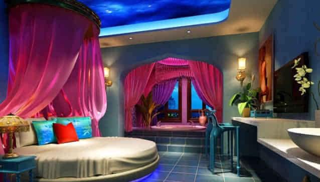 情侣水疗中心酒店感受浪漫的双重愉悦，尽享舒适与奢华！